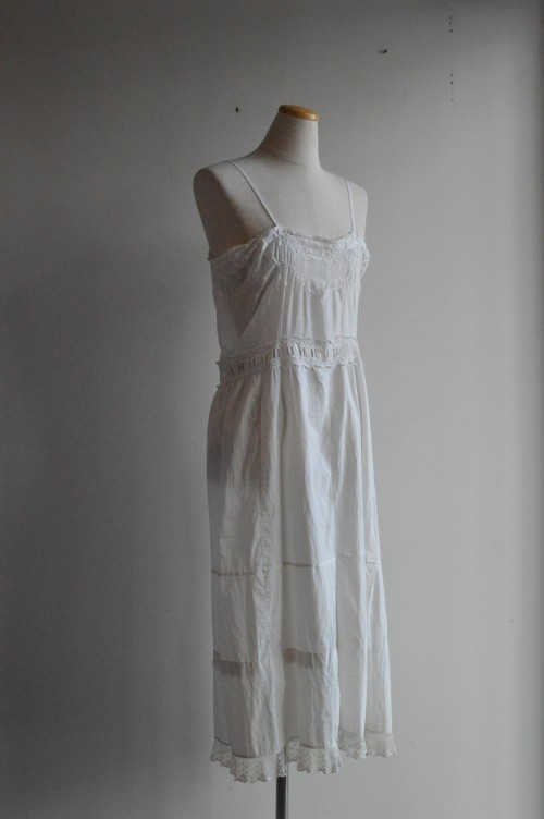 Antique Cotton Lace Camisole Dress ¥16,800+tax