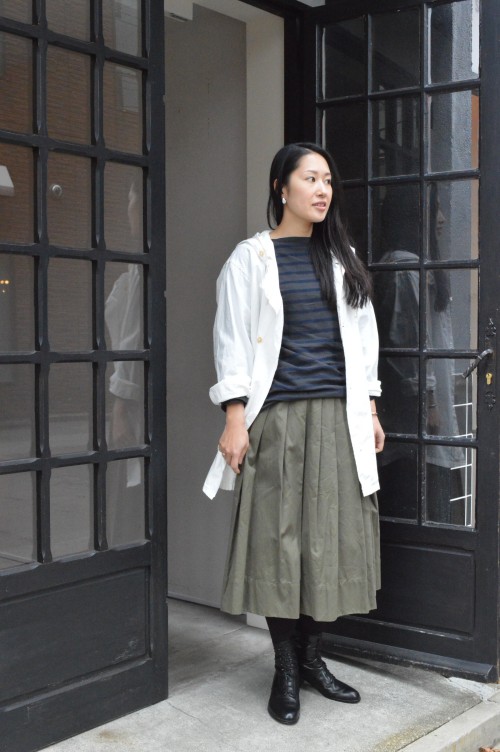 Parka : Swedish Army Skirt : Gallego Desports (ARCH HERITAGE WOMENS) Shoes: ANATOMICA